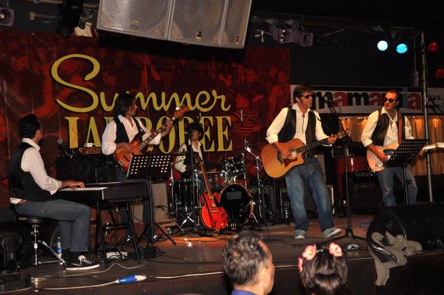 min 2010 08 05 mamamia 093